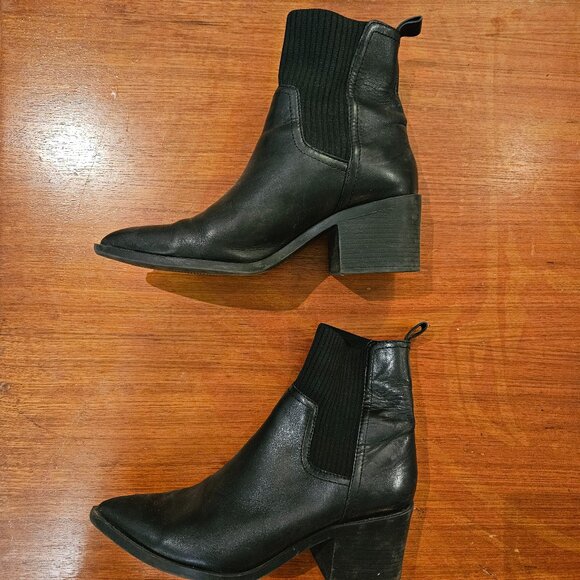 Aldo Black Leather Chelsea Boots - Picture 1 of 5